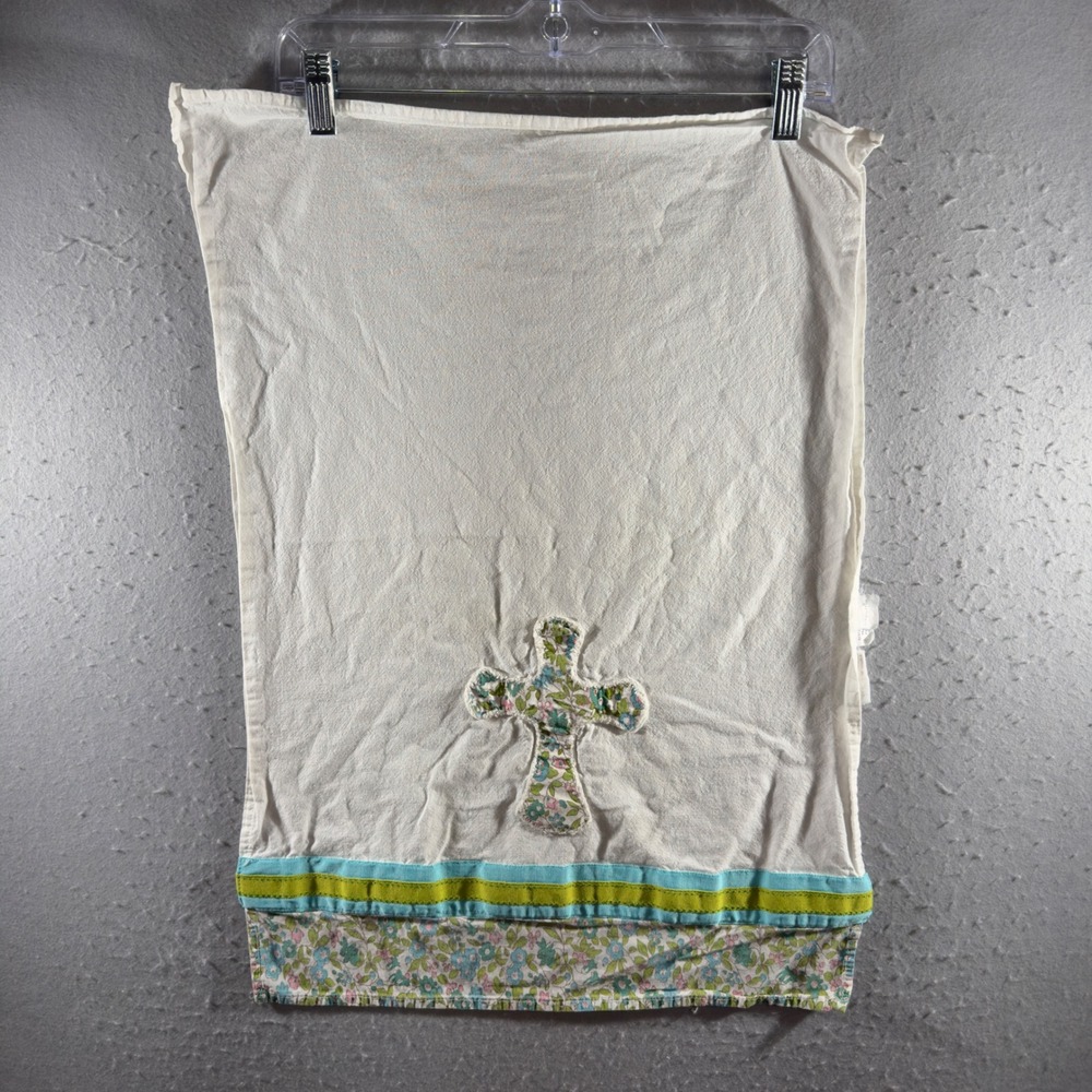 3121 | Glory Haus Cross Flowers Tea Towel Floral Applique Boho Christian 19x25